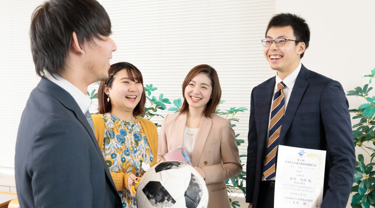 若手社員に聞く
「電通北海道で働くということ」
プライベート編